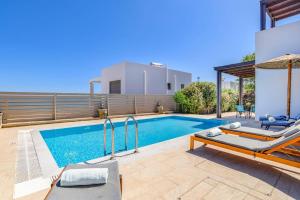 Villa Kiotari by Villa Plus