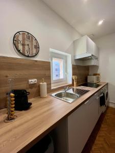 T4 minimaliste à 15 min de Lyon - 3hvězdičkové hotely ve městě Oullins