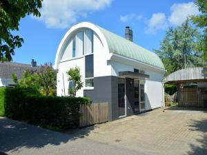Holiday Home in Noordwijk near the Beach
