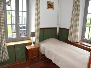 Vintage Farmhouse with Garden, Roofed Terrace