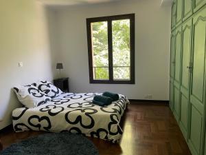 Villas Villa fleurie - maison familiale, veranda et jardin : photos des chambres