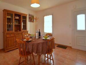 Maisons de vacances Holiday Home in Avrille near Sandy Beaches : photos des chambres