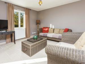 Villas Villa in Cazals with Private Pool & Lake Nearby : photos des chambres