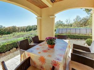 Villas Villa in Cazals with Private Pool & Lake Nearby : photos des chambres