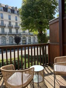 Cocoon au pied des montagnes