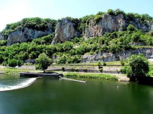 Maisons de vacances Holiday Home in Loubressac with Pool & Garden : photos des chambres