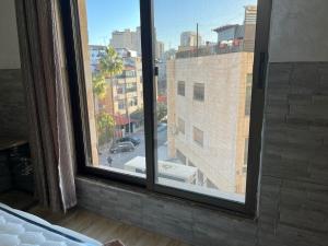 Central modern affordable studio
