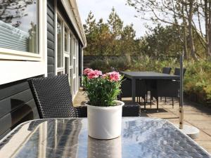 Bright Coastal Retreat in Vorupor-By Traum