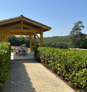 Villas Chateau De La Ricardie Beautiful Rural Property Gite Villa : photos des chambres