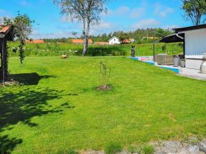 8 person holiday home in KÅLLEKÄRR-By Traum