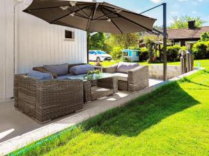 8 person holiday home in KÅLLEKÄRR-By Traum