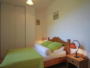 Maisons de vacances Holiday Home in Oppede with Private Pool : photos des chambres
