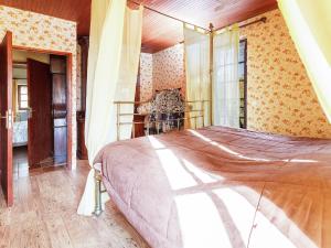 Tranquil Garden Hideaway