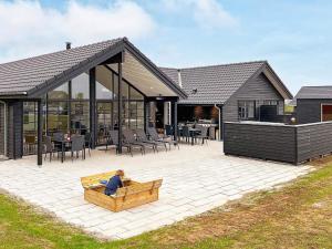 Luxury Retreat in Mommark - By Traum Ferienwohnungen - 3hvězdičkové hotely ve městě Sarup