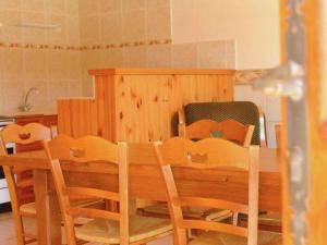 Maisons de vacances Holiday Home in Argeliers near Sandy Beaches : photos des chambres