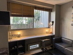 Loft atypique avec terrasse, calme et cosy