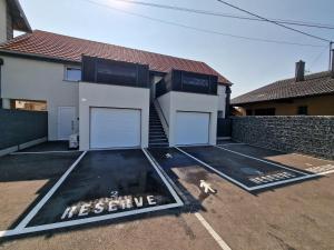 BALI SPA-4 Pers-Jacuzzi-Parking-Jardin-Clim-Colmar