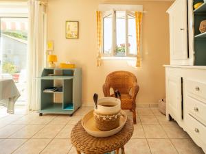 Villas Villa in Roquebrun with Private Pool : photos des chambres