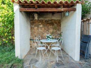Villas Villa in Roquebrun with Private Pool : photos des chambres