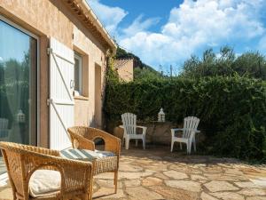 Villas Villa in Roquebrun with Private Pool : photos des chambres
