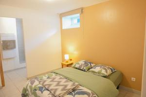 Cosy Cocon - Parking et Wifi Gratuit - Proche Luxembourg - idéal Professionnel ou Couple - OFFRE SPÉCIALE