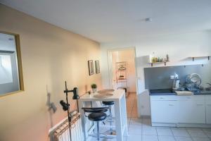 Cosy Cocon - Parking et Wifi Gratuit - Proche Luxembourg - idéal Professionnel ou Couple - OFFRE SPÉCIALE