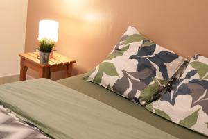 Appartements Cosy Cocon - Parking et Wifi Gratuit - Proche Luxembourg - ideal Professionnel ou Couple - OFFRE SPECIALE : photos des chambres