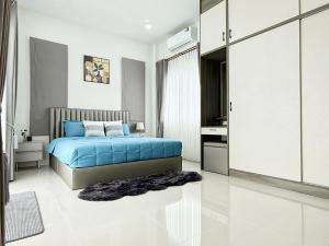 The 8 MaBella House Pattaya Pool Villa