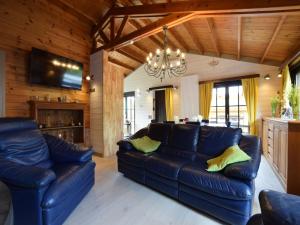 Renovated chalet near Durbuy
