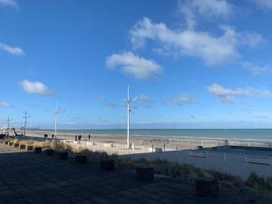 Appartement 1 chambre accès direct mer Malo-les-Bains