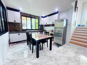 BeeWell Villa Aonang