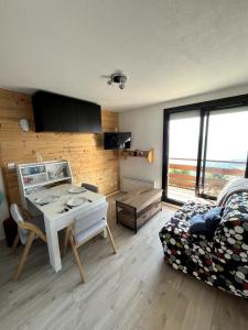 Deux pièces au pied des pistes, vue dégagée, Les 7 Laux