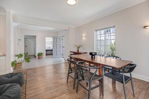 Cape Azure Stay Sea Point