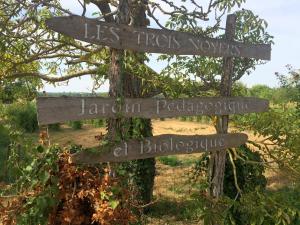 Maisons de vacances Cottage in Saint-Jean with Terrace : photos des chambres