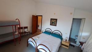 Quadruple Room with Private Bathroom