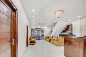 LRC Hotel & Banquet Zirakpur