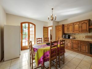 Villas Villa in Pineuilh by Dordogne River : photos des chambres