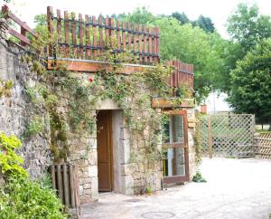Villas Maison 6 pers jardin 3000m2 a 50 m de la riviere : photos des chambres