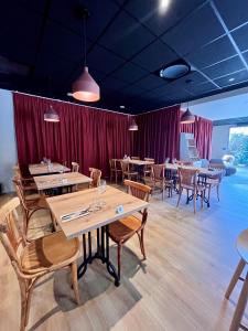 Hotels The Originals City, Hotel du Phare, Bordeaux Merignac : photos des chambres