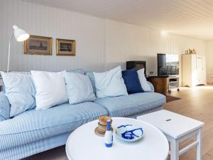 8 person holiday home in Jerup-By Traum