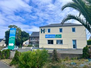 Hotels BRIT HOTEL Lannion-Perros Guirec : photos des chambres