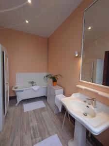 Villas Villa Margalideto : photos des chambres