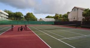 Xanadu Penthouse3 BalconiesBeach Equipment