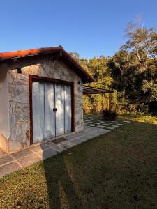 Casa di Pedra com linda vista para natureza - Miguel Pereira