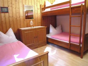 Apartment Nassfeld near Ski Slopes