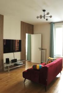 Stylish and Cozy Renovated Apartment Paris 10