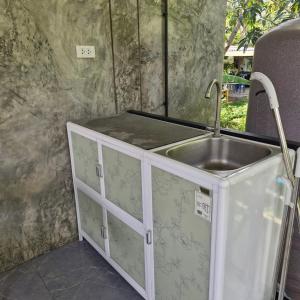 Baan Raweewan Resort