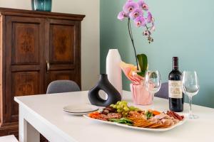 Camps Bay Caprice - 5 min walk to beach