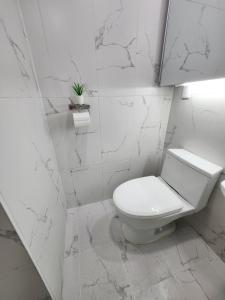 Baseball field and skyscraper city view from the window #NC Park 1 minute away#Hotel bedding#Cleanliness is the best #Smart TV