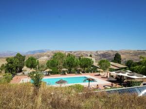 Rustic Sicilian Retreat with Spa